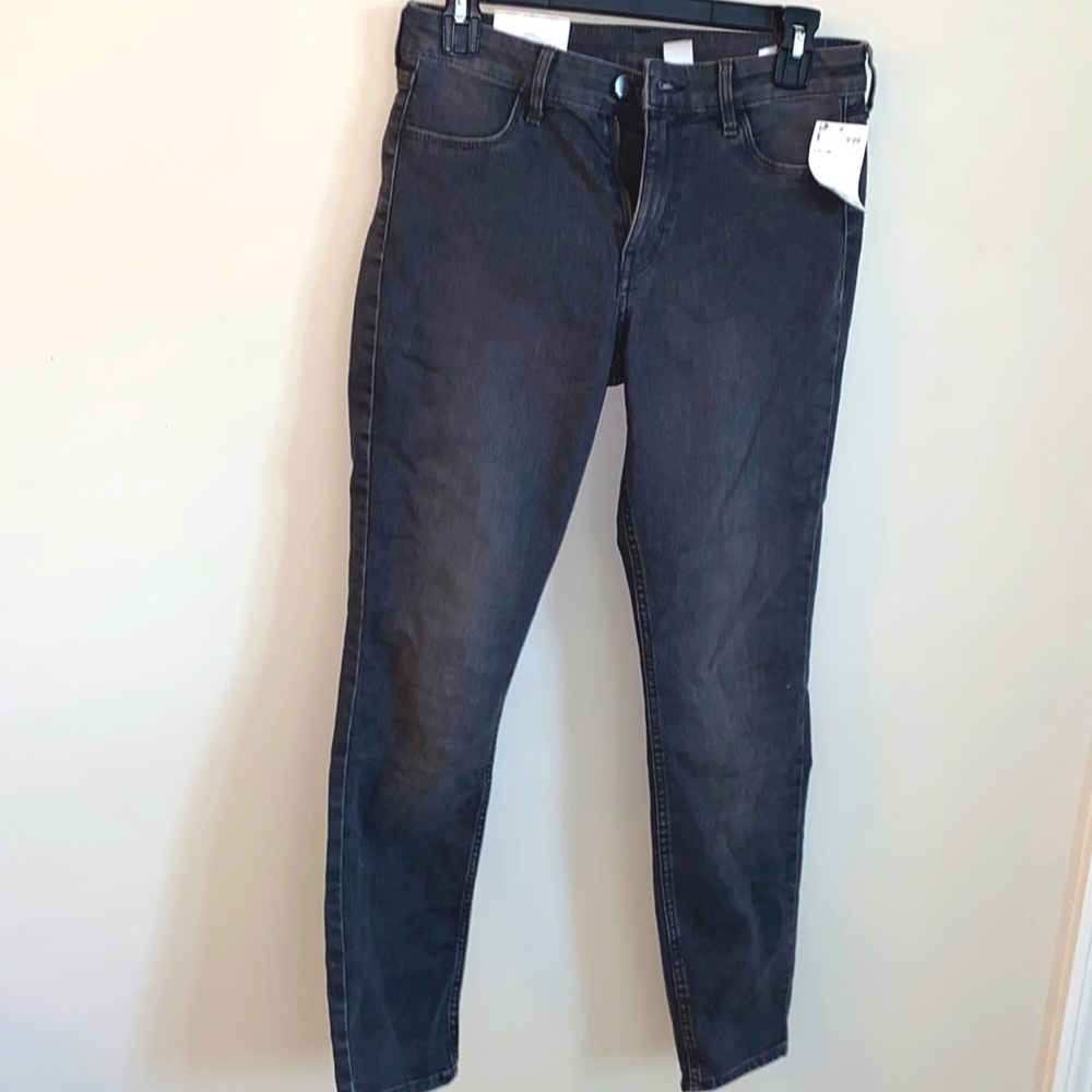 Gray skinny jeans